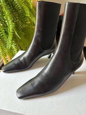Toteme Black Leather Ankle Boots size 37